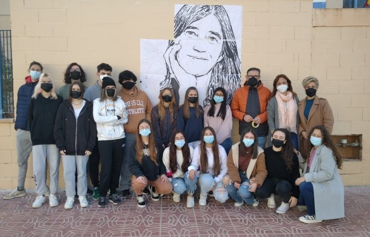 EL I.E.S ANTONIO HELLÍN COSTA CONMEMORA EL DÍA INTERNACIONAL DE LA MUJER Y LA NIÑA EN LA CIENCIA RINDIENDO HOMENAJE A LA CIENTÍFICA MARÍA BLASCO