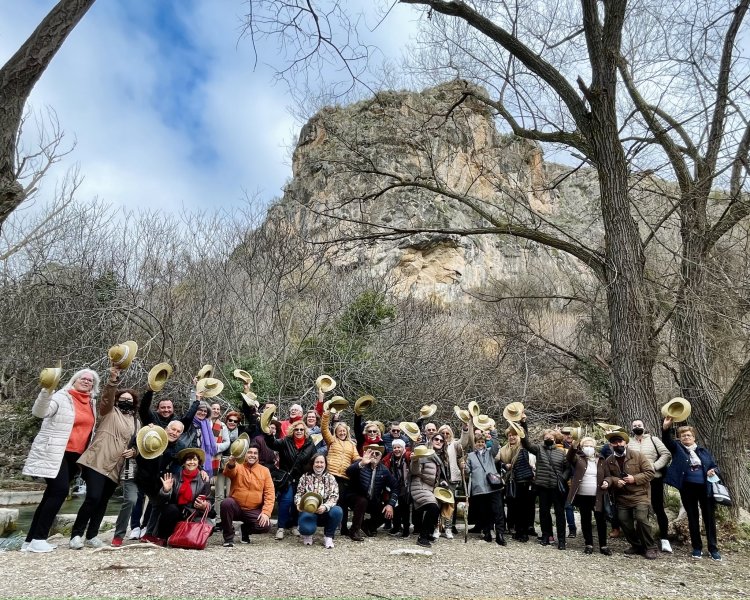 VUELVEN LOS VIAJES AL CENTRO SOCIAL DE PERSONAS MAYORES CON UN TOUR POR LA SIERRA DE JAÉN