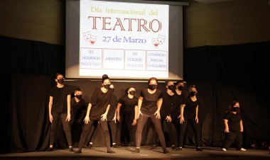 LA UNIVERSIDAD POPULAR CELEBRÓ EL DÍA MUNDIAL DEL TEATRO CON LA PARTICIPACIÓN DEL IES DOMINGO VALDIVIESO, EL IES – COLEGIO SIGLO XXI Y ASPADEM