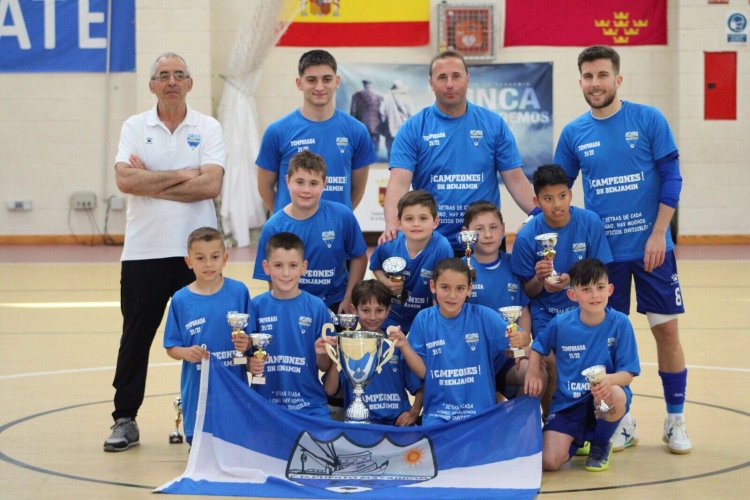 BENJAMÍN A DIVISIÓN DE HONOR CAMPEÓN DE LIGA