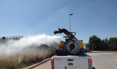 EL AYUNTAMIENTO DE MAZARRÓN CONTINÚA REALIZANDO TRATAMIENTOS DE FUMIGACIÓN POR TODO EL MUNICIPIO PARA ACABAR CON LA PROLIFERACIÓN DE MOSQUITOS.