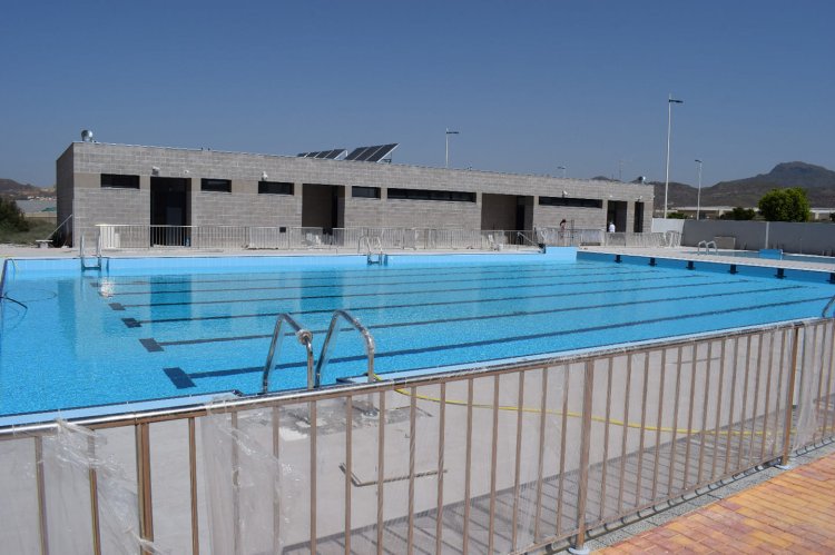 MAZARRON: LA CONCEJALÍA DE DEPORTES REABRE LA PISCINA MUNICIPAL