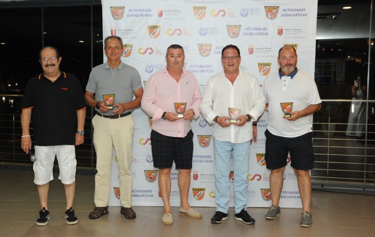 EL PASADO SÁBADO 23 DE JULIO, SE CELEBRÓ EN PUERTO DE MAZARRÓN LA CLAUSURA DE LOS CAMPEONATOS REGIONALES DE FOTOGRAFÍA SUBMARINA, CAZAFOTO APNEA Y VÍDEO SUBMARINO, ORGANIZADO POR LA FEDERACIÓN DE ACTIVIDADES SUBACUÁTICAS DE LA REGIÓN DE MURCIA