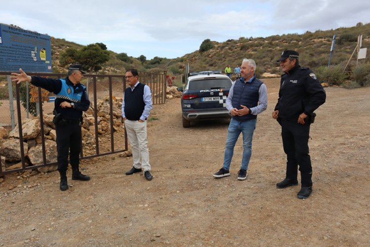 PATRIMONIO EL AYUNTAMIENTO DE MAZARRÓN INICIA ESTA MAÑANA LA RECUPERACIÓN DEL CAMINO DE PERCHELES