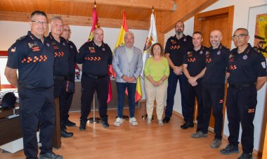LOS TRABAJADORES DEL SERVICIO DE EMERGENCIAS MUNICIPAL Y PROTECCIÓN CIVIL TOMAN POSESIÓN DE SUS PUESTOS TRAS UN PROCESO DE REGULARIZACIÓN