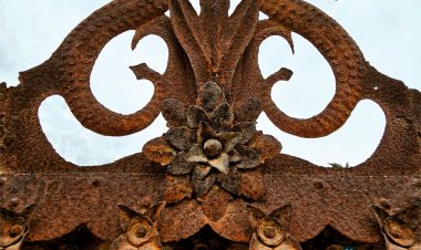 Cultura programa 6 rutas al cementerio de Mazarrón para conocer los años de dorados de la minería.