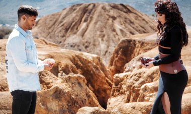 No te pierdas el nuevo videoclip "Ojalá" de Lydia Martín y Salva Ortega, rodado en el precioso entorno de las minas de Mazarrón