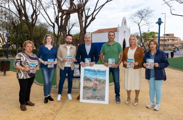 El alcalde @gines_campillo , y el concejal de Festejos, @miguelangelopm, han presentado la programación de la fiestas de San Isidro 2024.