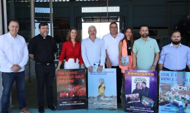 Presentación de las fiestas en honor a la Virgen del Carmen, patrona del Puerto de Mazarrón