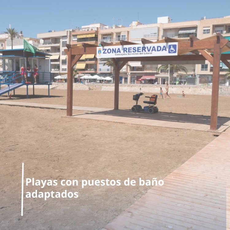 Recuerda que en el mes de agosto continúan los 3 puestos de baño adaptado en las playas del Puerto, La Pava y en La Isla