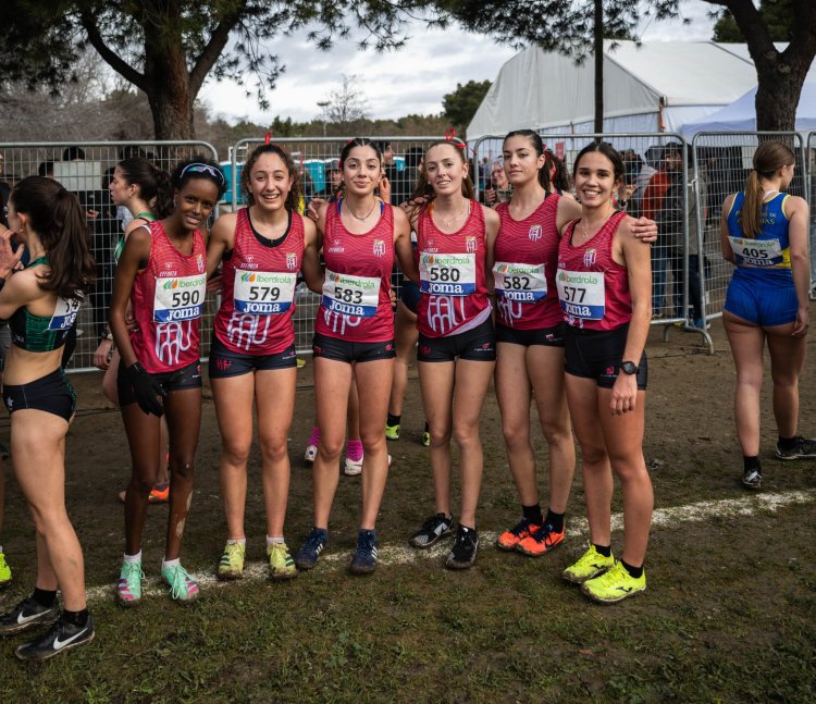 El Cerro de los Ángeles fue testigo de la cita, donde Cristina Dávila Ortiz, atleta del Club Atletismo Mazarrón luchó por dejar a la Región de Murcia en el mejor lugar