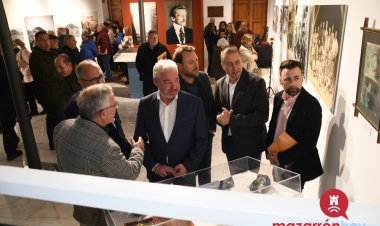 El pasado sábado tuvo lugar la inauguración de la exposición “Las Minas de Mazarrón: Un prodigio de plata y plomo”, organizada por Mariano Guillén.