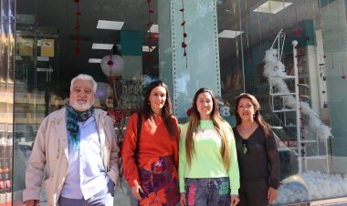 El jurado del concurso de escaparates por San Valentín, ha visitado los comercios participantes, disfrutando de la creatividad y del espíritu romántico de estas fechas.
