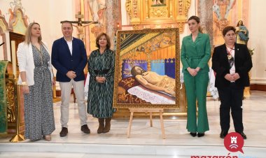 VIDEO DEL ACTO: Este domingo, al finalizar la Santa Misa, se presentó a Raquel Sáez como pregonera de la Semana Santa de Mazarrón 2024 quién será la encargada de pronunciar el pregón el próximo 29 de marzo.