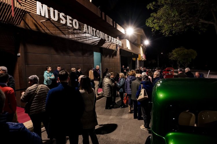 El pasado viernes, el Museo Antonio Paredes fue testigo de un emotivo homenaje a ‘Alfonso de la Seat’