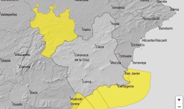 Meteorología advierte de viento del suroeste de 50-60 km/h y olas de 2 a 3 m mañana en el litoral de la Región (Aviso amarillo por fenómenos costeros)