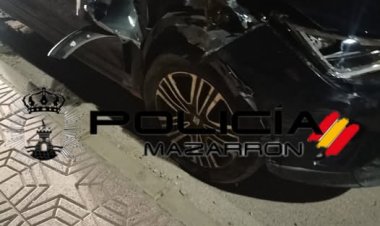 La Policia Local instruye un atestado atestado de circulación con 6 vehículos implicados dónde el presunto responsable del siniestro se encontraba bajo la influencia de bebidas alcohólicas.