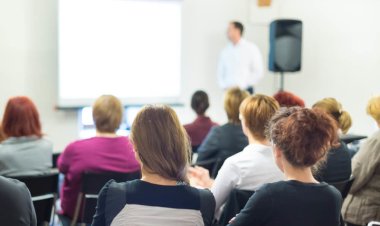 El SEF ofrece en mayo 452 cursos gratuitos para desempleados y ocupados con 6.342 plazas disponibles