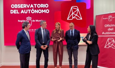 El Gobierno regional presenta el primer barómetro autonómico del trabajo autónomo con periodicidad trimestral
