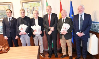 Mesa redonda “Los lazos que unen”, organizada por el Ayuntamiento de Cuevas del Almanzora.