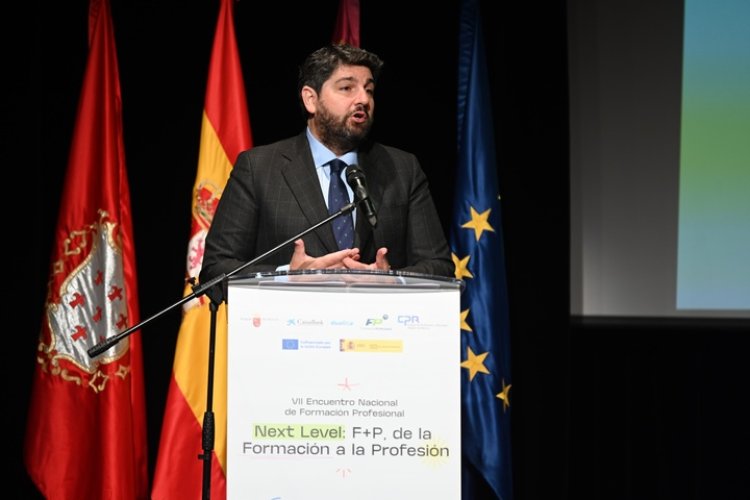 La oferta de FP alcanza las 46.800 plazas y por primera vez se implantan los grados de Seguridad y de Electromedicina Clínica