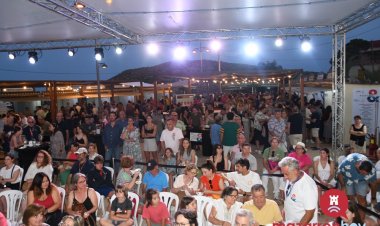 Ayuntamiento de Mazarrón: Os damos las gracias de nuevo por tanto cariño en la segunda jornada de Rojo & Red!!