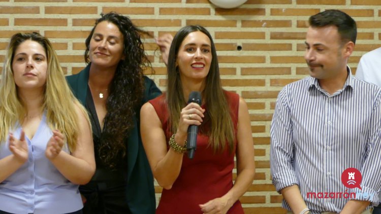 FOTOS Y VIDEO: ¡Ya tenemos Rey y Reina de la Tercera Edad en las Fiestas de San Antonio de La Cañada de Gallego! Don Juan Muñoz Hernández y Doña Ana Zamora Méndez  Fueron elegidos con mucho cariño en la entrañable Cena del Mayor, celebrada en el Bar Sol.
