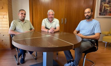 Ginés Campillo, alcalde de Mazarrón, se reúne con representantes de la comunidad islámica de Mazarrón y Puerto para fortalecer el diálogo y la convivencia tras los hechos de Torre Pacheco