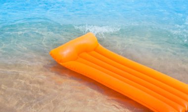 La Comunidad desarrolla una campaña de control para garantizar la seguridad de los juguetes acuáticos y equipos de flotación