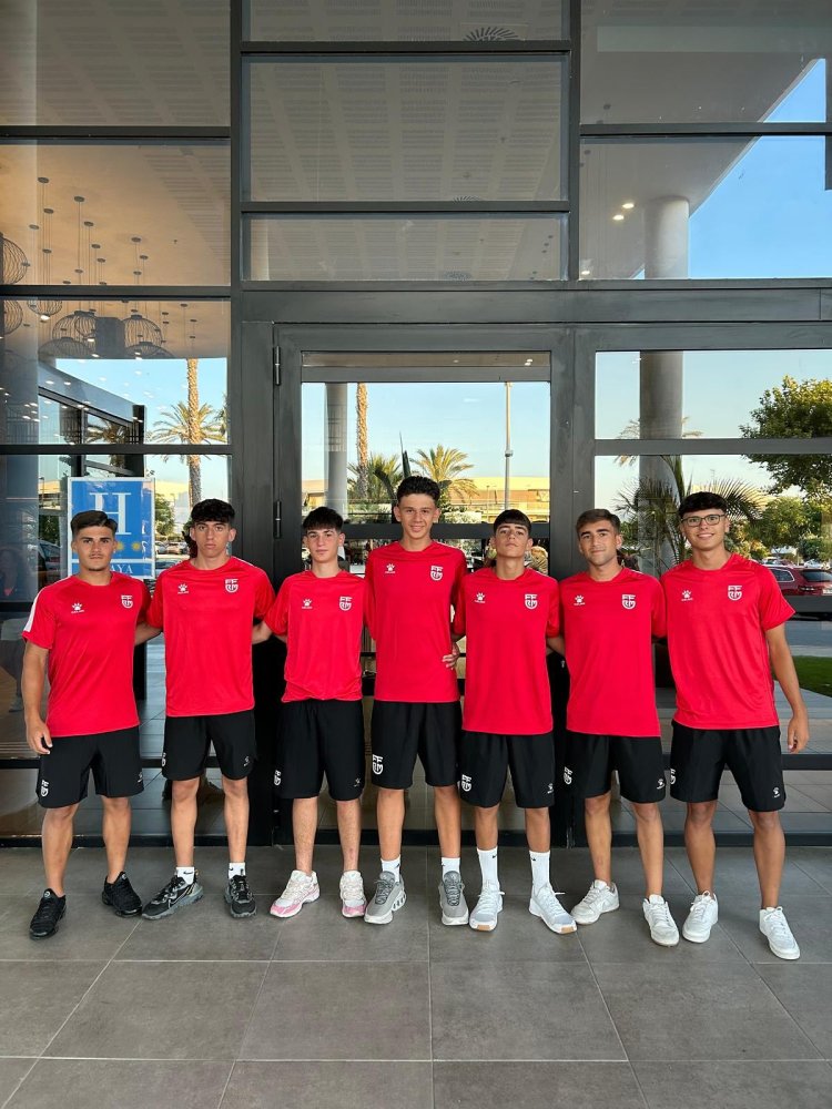 La Selección Murciana de Fútbol Playa, campeona juvenil y subcampeona infantil en el Campeonato Nacional de Fútbol Playa