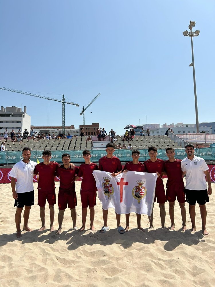 La Selección Murciana de Fútbol Playa, campeona juvenil y subcampeona infantil en el Campeonato Nacional de Fútbol Playa