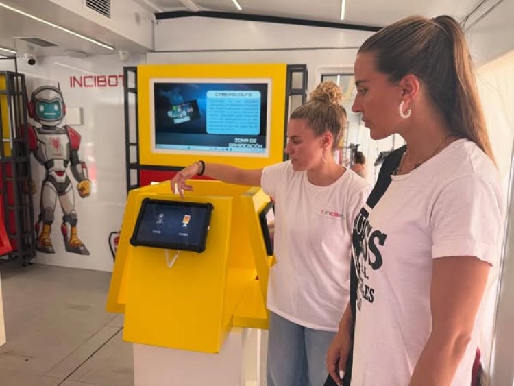 Mazarrón acoge la iniciativa #ExperienciaINCIBE para acercar la ciberseguridad a la ciudadanía