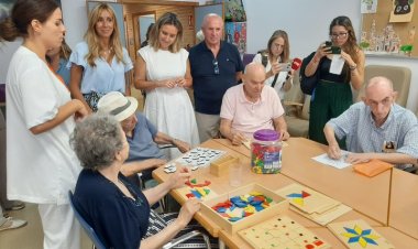 La Comunidad incrementará alrededor de medio centenar de plazas en centros de día para personas mayores