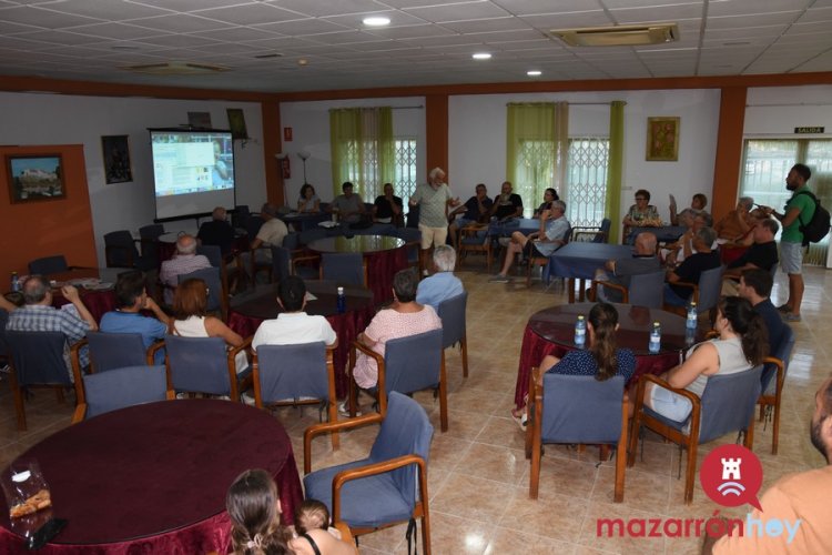CHARLA INSTALACION PLANTA BIOGAS EN CAÑADAS DE ROMERO.PEDRO MACANAS JURISTA  AGROAMBIENTAL, especializado en Biogas : Las plantas de biogas no aportarán nada  a esta zona,  solo traeran, contaminación, degradación y miseria.