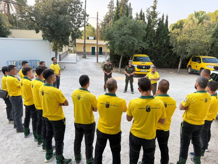La Comunidad envía un dispositivo de ayuda para colaborar en la lucha contra el fuego en Extremadura