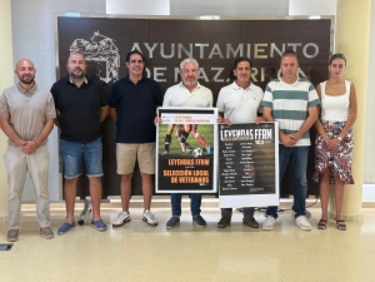 Mazarrón acoge un partido entre leyendas de la federación de fútbol regional y veteranos de Mazarrón, entre los actos por los 100 años de la FFRM