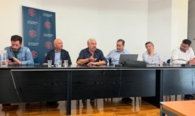 Ginés Campillo participa en una mesa redonda de la Universidad de Murcia sobre competencias en situaciones de emergencia