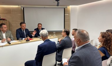 La Estrategia de Seguridad del Gobierno regional prevé la incorporación de 700 policías locales en los ayuntamientos en cinco años