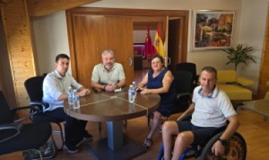 Mazarrón mejorará su accesibilidad gracias a un estudio del estado actual que se realizará junto a FAMDIF COCEMFE Murcia