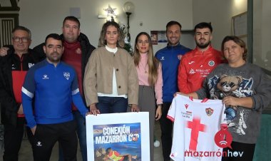 Mazarrón estrena la 'Conexión Mazarrón Cup', un torneo navideño de convivencia y fútbol playa