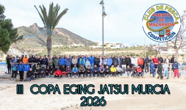 El temporal no pudo con el espíritu deportivo en la III Copa Jatsui de Pesca del Calamar