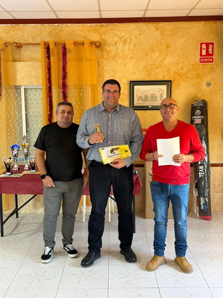 Club de Pesca Percheles: Celebramos la entrega de trofeos del año 2025… los premios de la Copa Yeser —gracias a uno de nuestros grandes patrocinadores— y, como no podía ser de otra manera, nuestra comida anual del club.