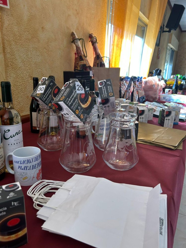 Club de Pesca Percheles: Celebramos la entrega de trofeos del año 2025… los premios de la Copa Yeser —gracias a uno de nuestros grandes patrocinadores— y, como no podía ser de otra manera, nuestra comida anual del club.