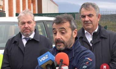 El consejero de Medio Ambiente visita la base de Mazarrón, ya renovada, y confirma que han finalizado las obras en Tentegorra para reforzar la prevención, la coordinación y la respuesta ante emergencias