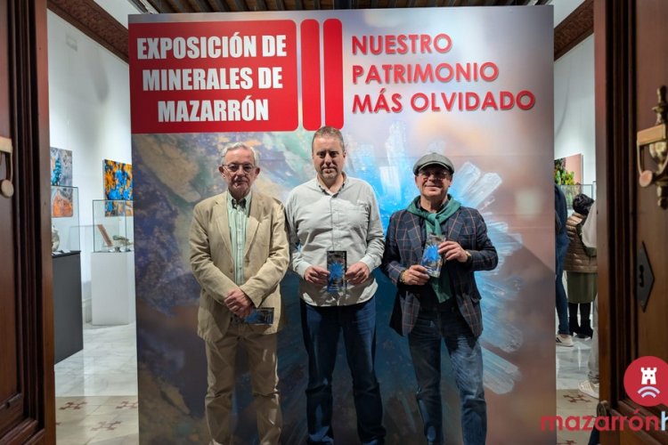 Inaugurada la exposición  “Los Minerales de Mazarrón. Nuestro Patrimonio más olvidado” III SEMANA DE LA MEMORIA MINERA EN MAZARRÓN