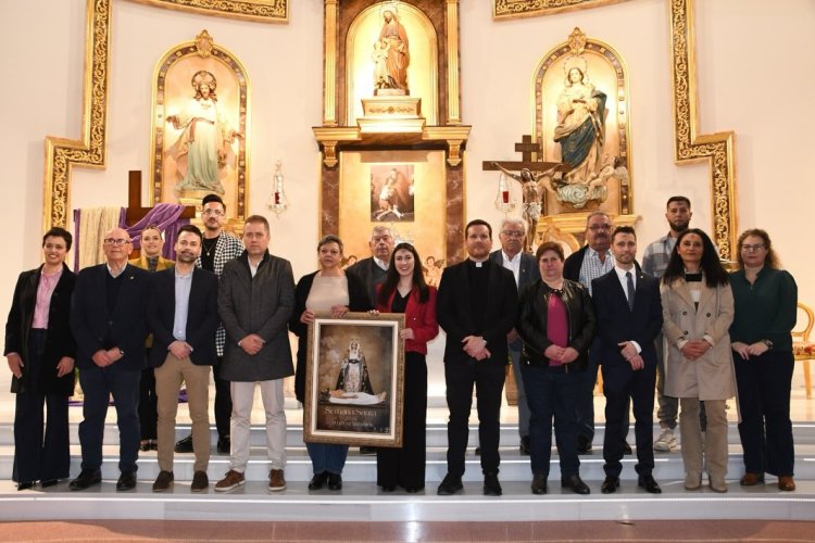 Presentado el Cartel de la Semana Santa del Puerto de Mazarrón, una obra de Tere López.