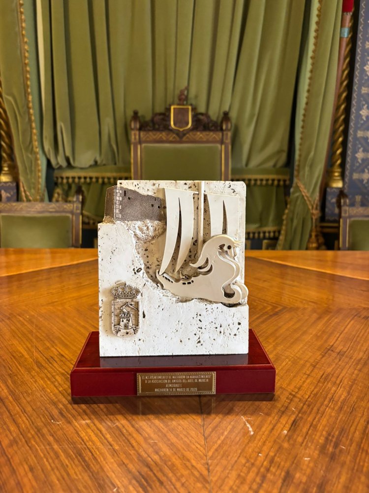 Recepción Oficial en las Casas Consistoriales de la Asociación Almurarte