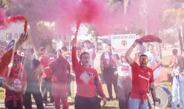 Más de 300 aficionados mazarroneros se han dado cita en los Alcázares
