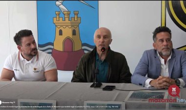 Se presenta  la XIV Regata de la Bahía de Mazarrón