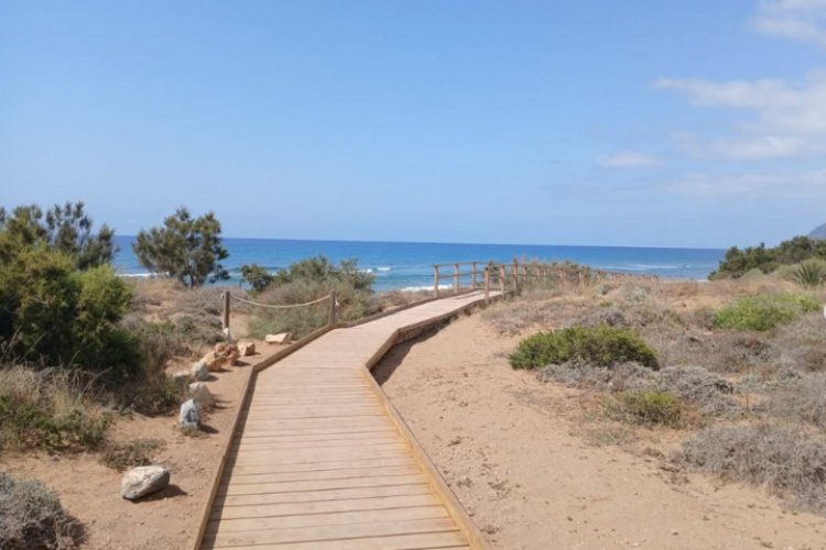 Medio Ambiente regula los accesos a Calblanque en Semana Santa para proteger su biodiversidad y evitar aglomeraciones